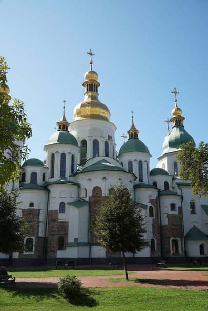 Catedral cristiana en el centro de Kiev. Atracciones turísticas de Ucrania. - Foto, imagen
