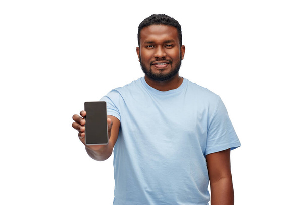 happy african american man with smartphone - Foto, afbeelding