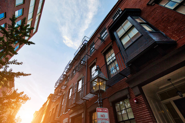 Бостонські типові будинки в історичному центрі - Фото, зображення