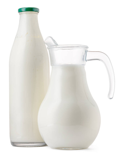 Glassware full of fresh milk isolated on white - Φωτογραφία, εικόνα