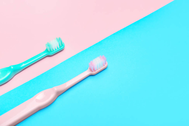 歯ブラシの色背景 - 写真・画像