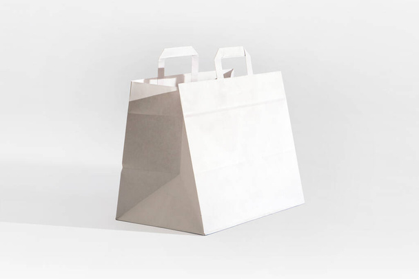 Mercato sacchetto di carta ecologica bianco - Foto, immagini