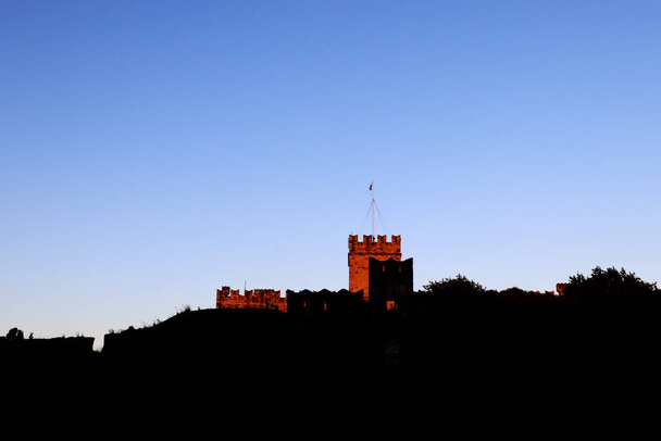 Silhouette du palais du Grand Maître des Chevaliers de Rhodes - Photo, image