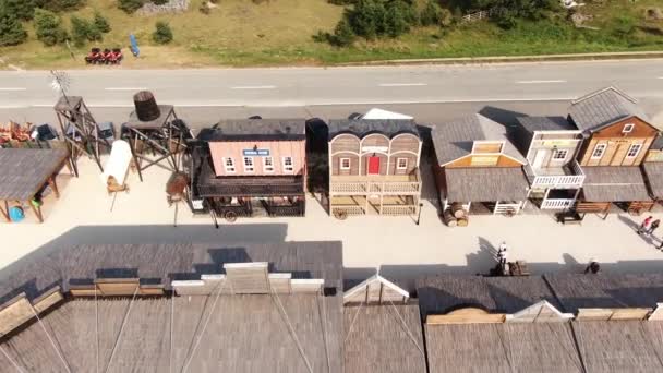 Vue Aérienne D'elPaso Cowboy Town, Montagne De Zlatibor, Serbie - Séquence, vidéo