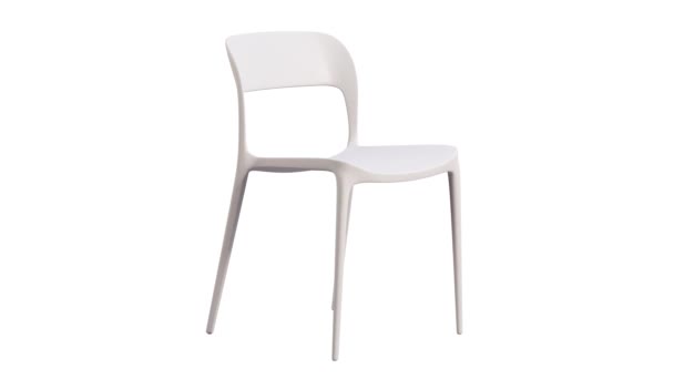 Kruhová animace bílé plastové židle s tenkými nohami. Zakřivená židle z poloviny století na bílém pozadí. Otočný 3D vykreslení - Záběry, video