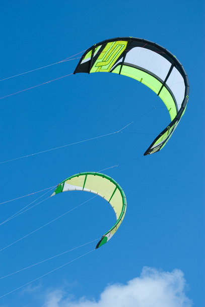 空気で凧 - 写真・画像