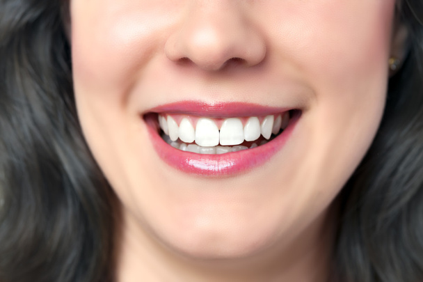 Closeup smiling woman - Zdjęcie, obraz