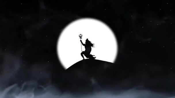 La silhouette di Lord Shiva sul monte Kailash con sfondo di luna e tuoni di illuminazione isolati su sfondo nero scuro. Maha Shivratri - Festa indù celebrata dal Signore Shiva 4K. - Filmati, video