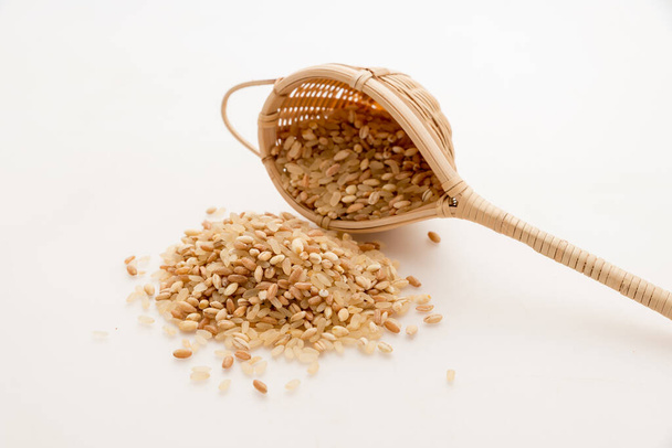 米と麦の混合物 - 写真・画像