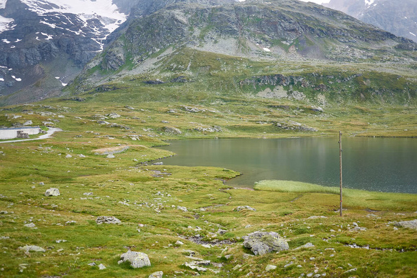 Vista del Lago Nero desde el paso de Bernina - Foto, Imagen