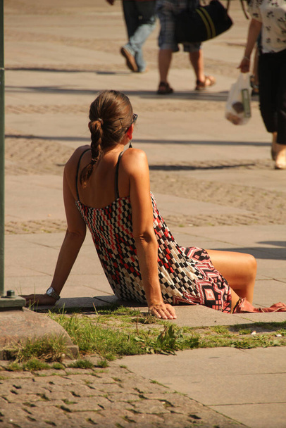 Girl in the street - Фото, изображение