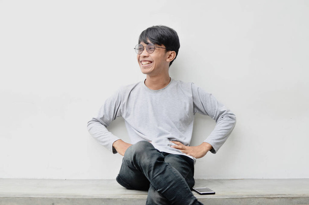 Portrét šťastného asijského muže - Fotografie, Obrázek