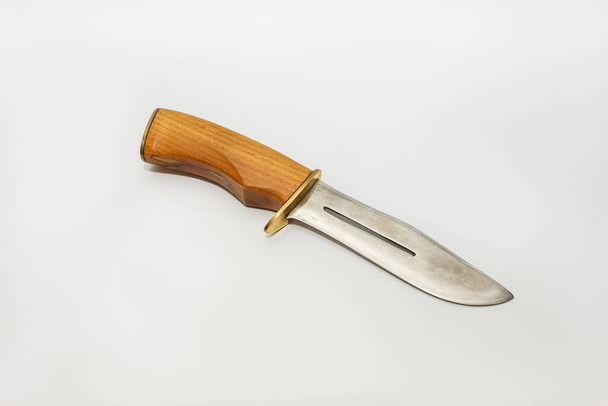 Hunter kés fa fogantyú fehér háttér - Fotó, kép