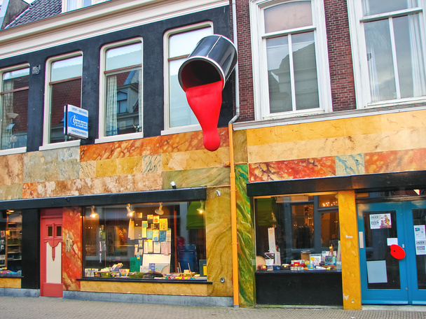 Store of paint and varnish products  in Gorinchem. Netherlandss  - Foto, afbeelding