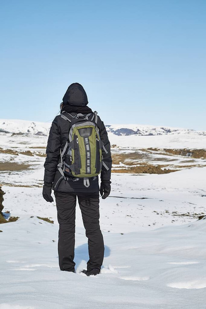 Hiking in winter snow - Zdjęcie, obraz