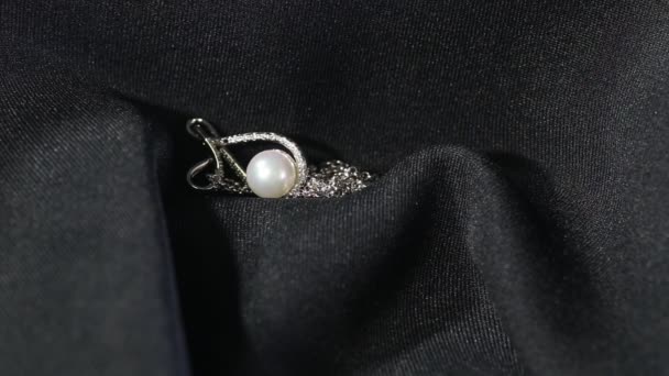 Necklace with pearl and diamond pendant - Footage, Video