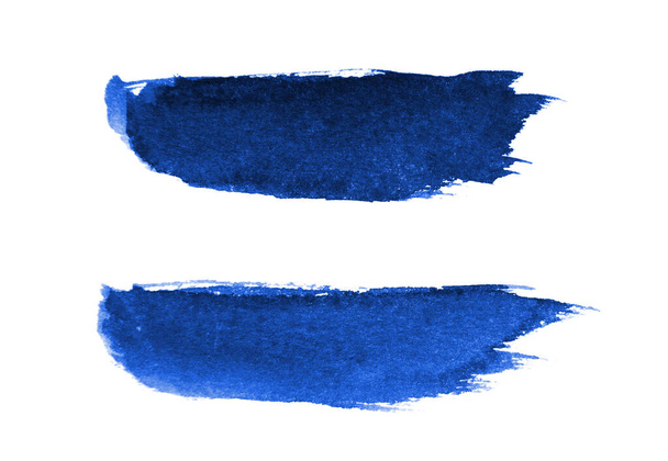 Μπλε χρώμα εγκεφαλικά επεισόδια σε λευκό φόντο με περικοπή διαδρομής - Φωτογραφία, εικόνα