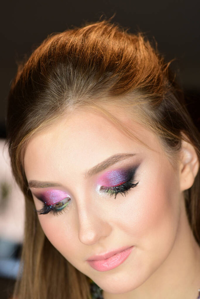 Model wearing pink and purple shades, selective focus - Fotografie, Obrázek