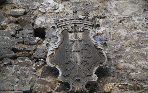 Muinainen vaakuna Narnin kaupungissa - Valokuva, kuva