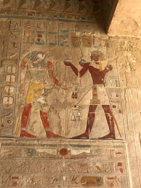 Templo de Hatshepsut antigo em Luxor - Foto, Imagem