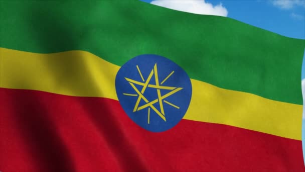 Flaga Etiopii falująca na wietrze, niebieskie tło nieba. 4K - Materiał filmowy, wideo