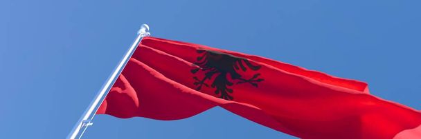 風になびくアルバニア国旗の3Dレンダリング - 写真・画像