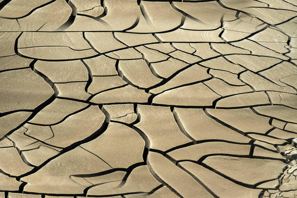 soil drought cracked texture - Foto, afbeelding