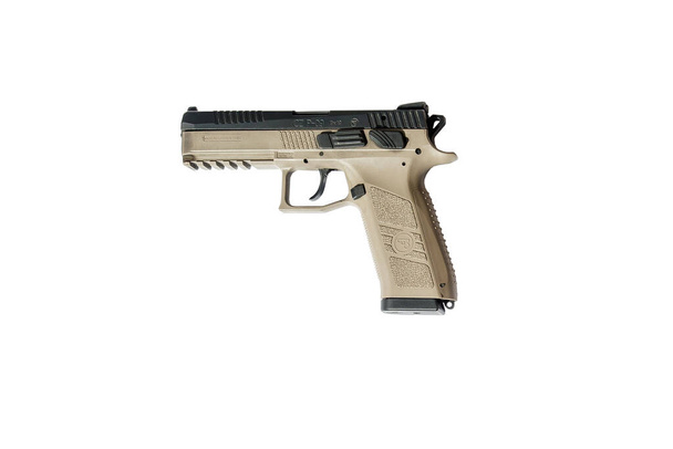 Una pistola CZ P09 isolata su sfondo bianco - Foto, immagini
