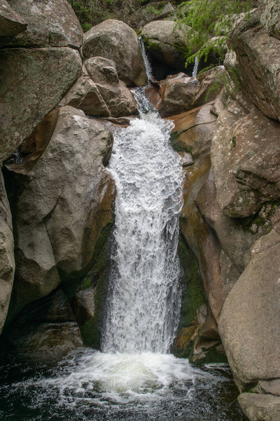 A vertical shot of a waterfall - Zdjęcie, obraz