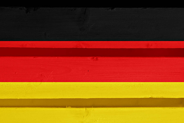 drapeau de l'Allemagne peint sur un mur en bois - Photo, image