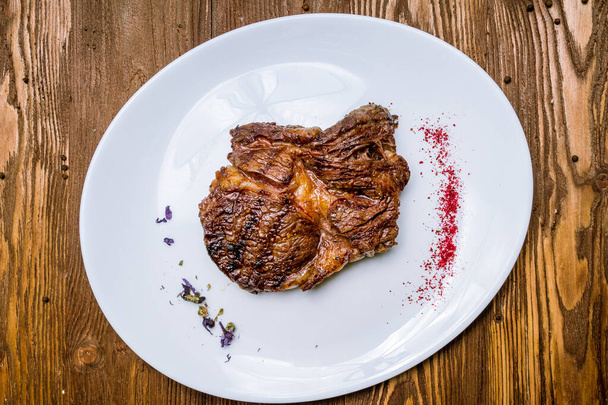 juicy Ribeye steak close-up view - Valokuva, kuva