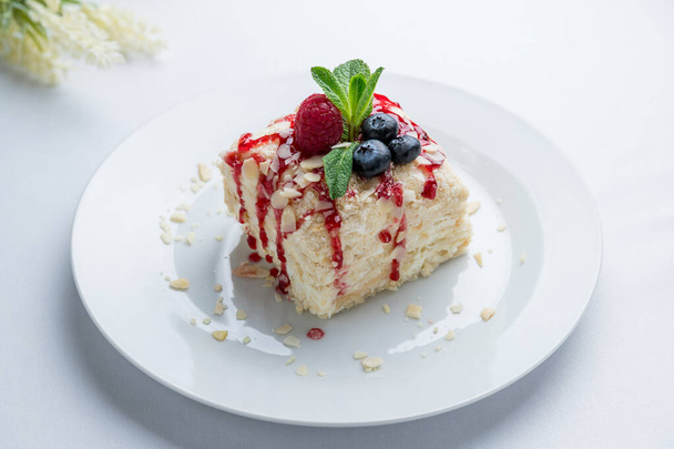 Napoleon dessert on plate - Zdjęcie, obraz