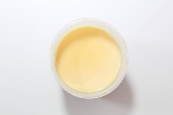 custard puddings  with mastic vanilla - Foto, afbeelding