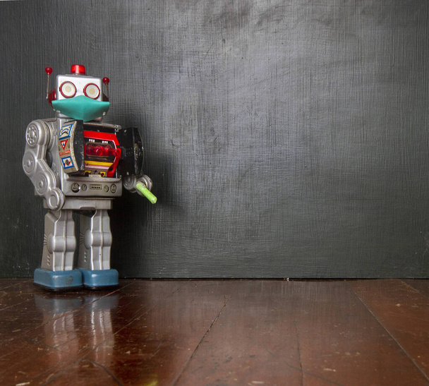 Retro robot öğretmen ve tahtası  - Fotoğraf, Görsel