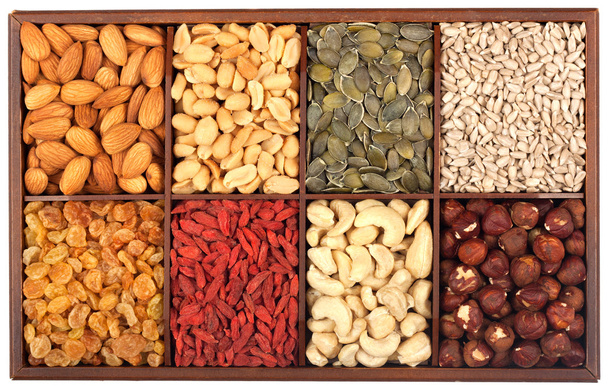 rauwe noten en zaden - Foto, afbeelding