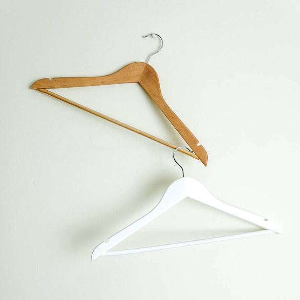 Two Different Empty Hanger on Wall Monochrome Color Design - Foto, afbeelding