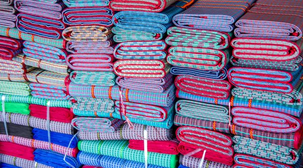 Цветные коврики в тайском стиле
 - Фото, изображение