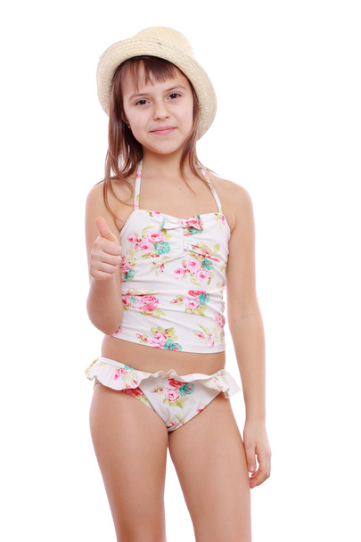 Girl in swimsuit and straw hat - Fotoğraf, Görsel