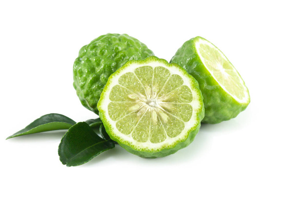 Čerstvé bergamot ovoce izolované na bílém pozadí, byliny a lékařské - Fotografie, Obrázek