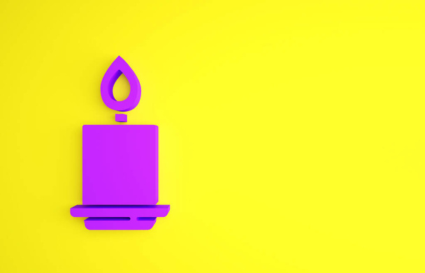 Fialová Hořící svíčka ikona izolované na žlutém pozadí. Válcový aromatický svícen s hořícím plamenem. Šťastný Halloweenský večírek. Minimalismus. 3D ilustrace 3D vykreslení. - Fotografie, Obrázek