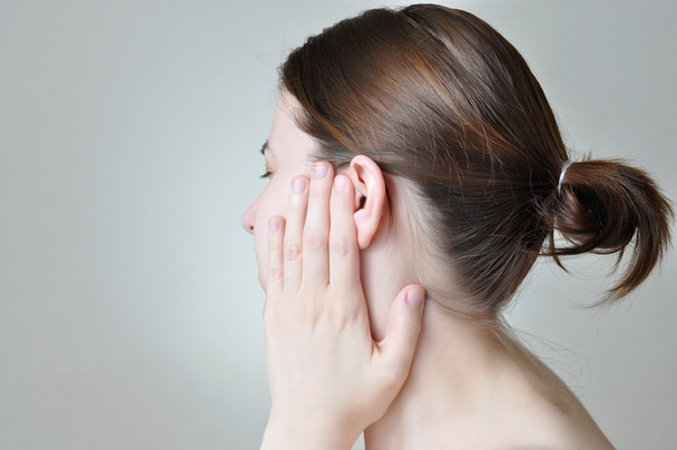 Dolor en el oído - Foto, Imagen
