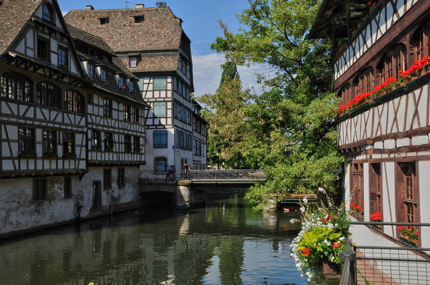  Alsazia, antico e storico quartiere di Strasburgo
 - Foto, immagini