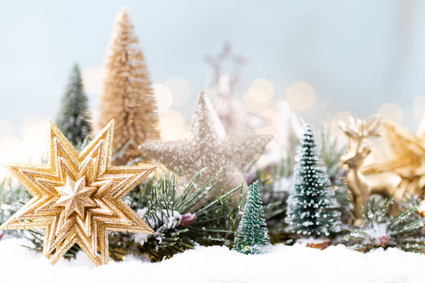 Christmas background with tree and blurred shiny lights. - Foto, Imagen