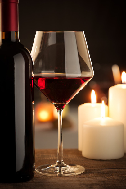Wineglass and bottle still life - Fotografie, Obrázek