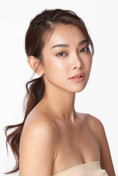 Beautiful young asian woman with clean fresh skin on white background, Face care, Facial treatment, Cosmetology, beauty and spa, Asian women portrait - Zdjęcie, obraz