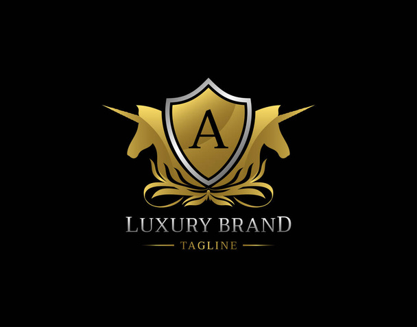 Royal Unicorn Logo met een Lette. Elegante gouden schild badge ontwerp voor Royalty, Brief Stempel, Boutique, Hotel, Heraldische, Juwelen, Bruiloft. - Foto, afbeelding