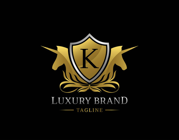 Logo reale unicorno con lettera K. Elegante disegno distintivo Gold Shield per Royalty, Lettera Francobollo, Boutique, Hotel, Araldico, Gioielli, Matrimonio. - Foto, immagini