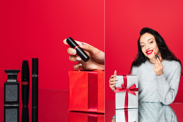 collage de femme prenant rouge à lèvres de boîte cadeau près de cosmétiques décoratifs sur rouge - Photo, image