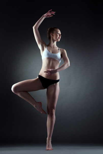 Image of graceful girl posing in dance pose - Foto, Imagem