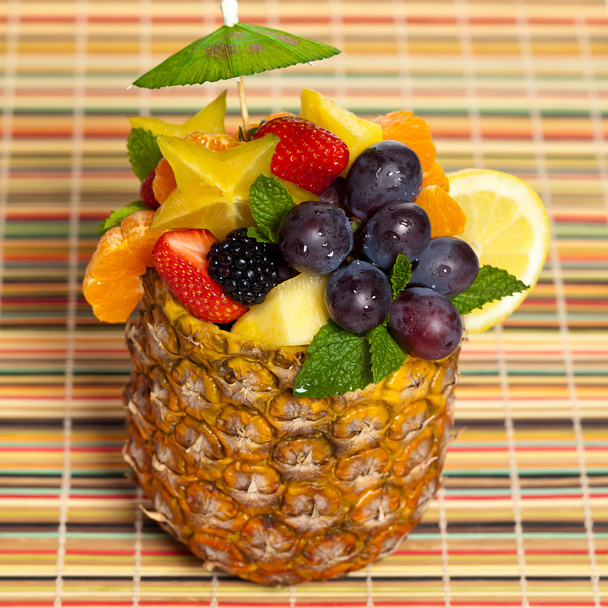 Тропические фрукты
 - Фото, изображение